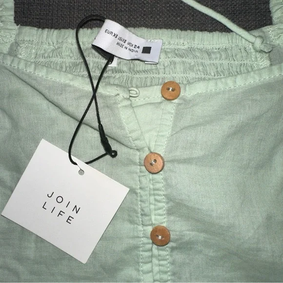 NWT Zara Embroidered Eyelet Blouse Size bloggers fave - Picture 10 of 12